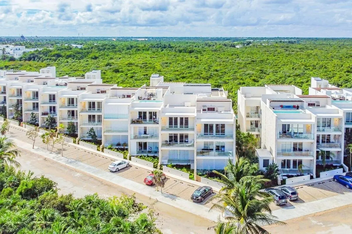Luxury Studio With Rooftop Pool And Seaview Balcony Akumal Holiday home
