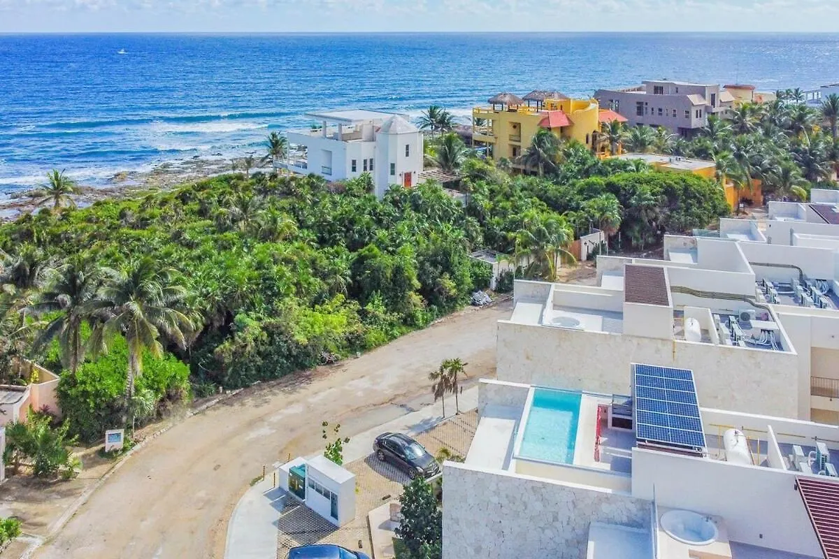 Holiday home Luxury Studio With Rooftop Pool And Seaview Balcony Akumal