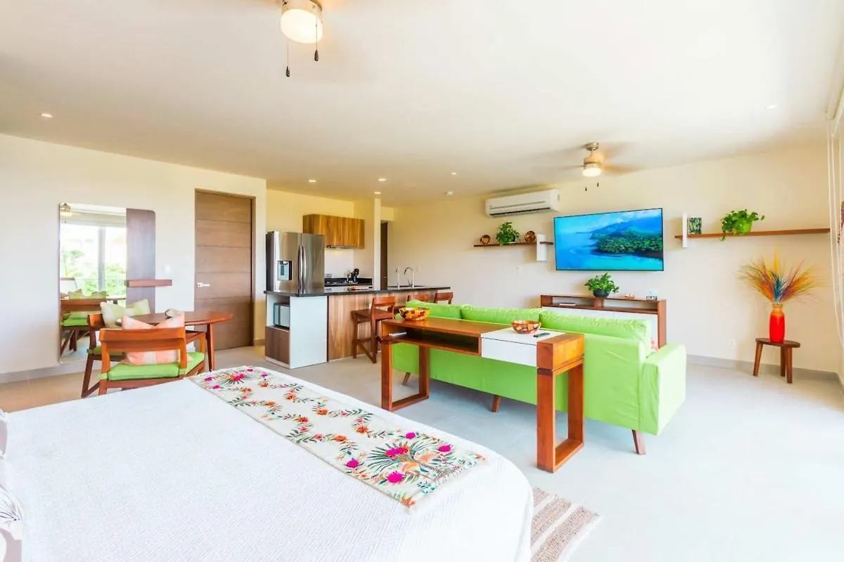 Holiday home Luxury Studio With Rooftop Pool And Seaview Balcony Akumal